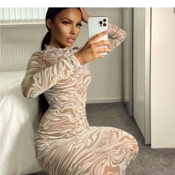 Meshki NEW Bonnie Mesh Long Sleeve Midi Dress Large - Picture 3 of 11